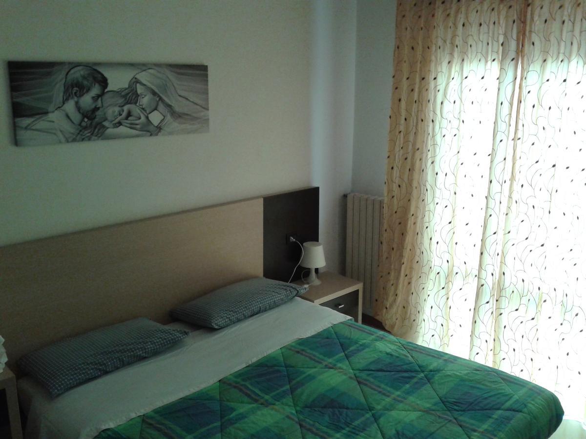 Residence Monaco Appartamenti Rimini Zimmer foto